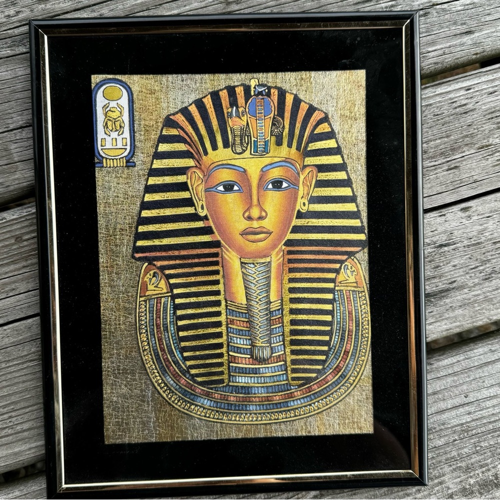 Vintage framed Tutankhamun mask picture in beautiful foil art